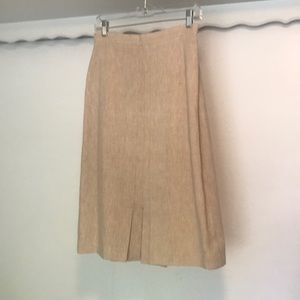 Vintage skirt with front kick pleat